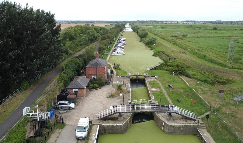 Bardney Lock by kitmasterbloke