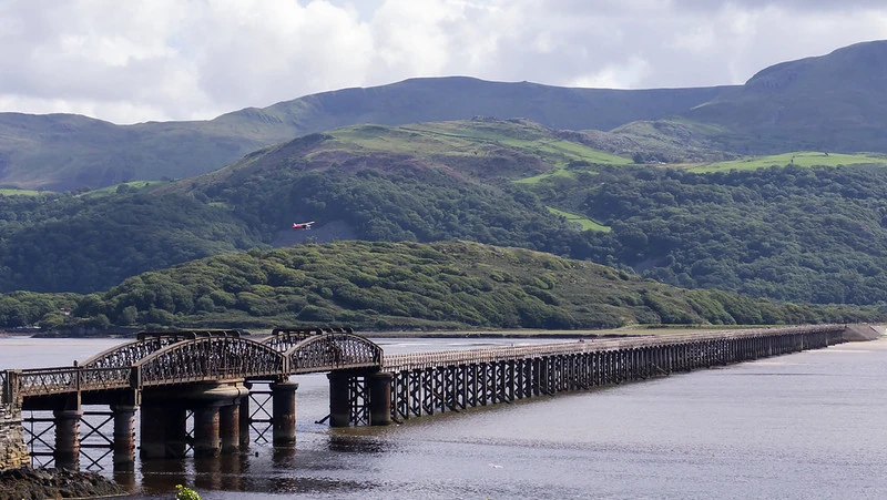 Barmouth Bridge by interbeat