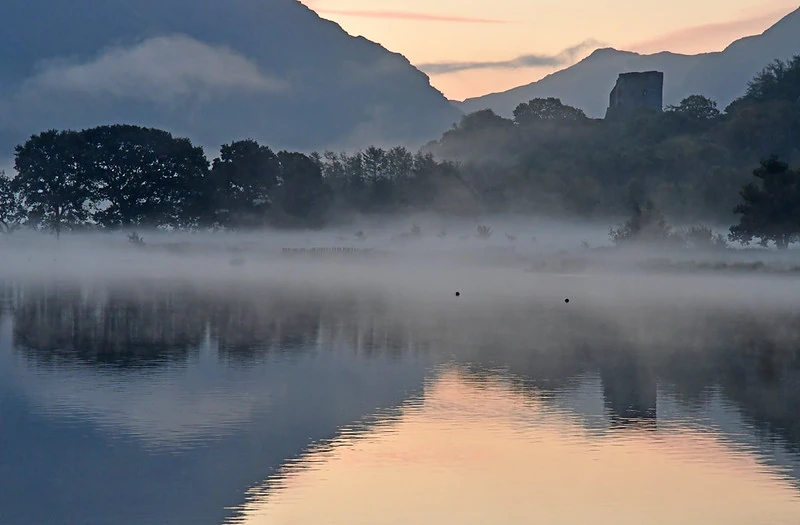 Dolbadarn Castle by ohefin