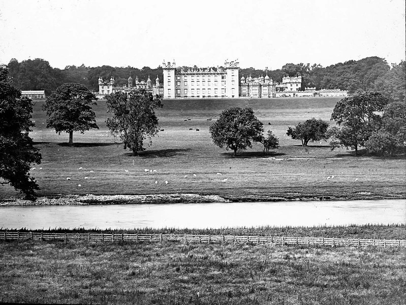 Floors Castle by daves_archive _inactive at current time