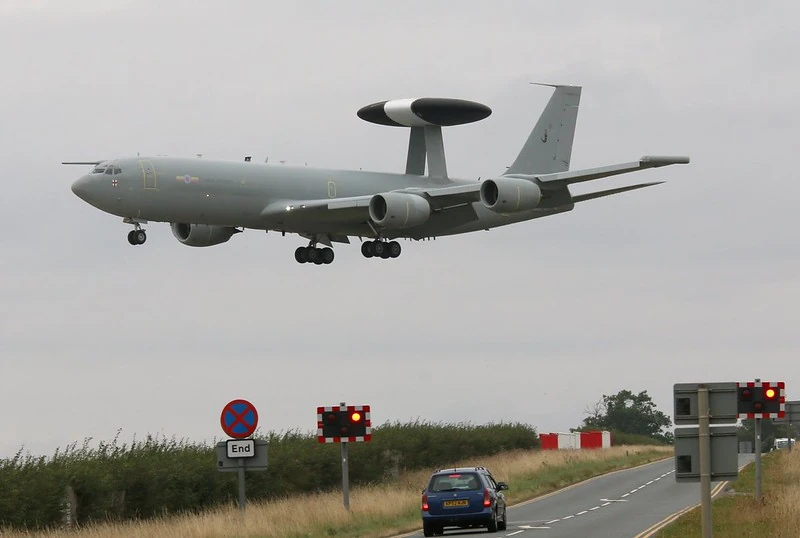 RAF Waddington Viewing Area by kitmasterbloke