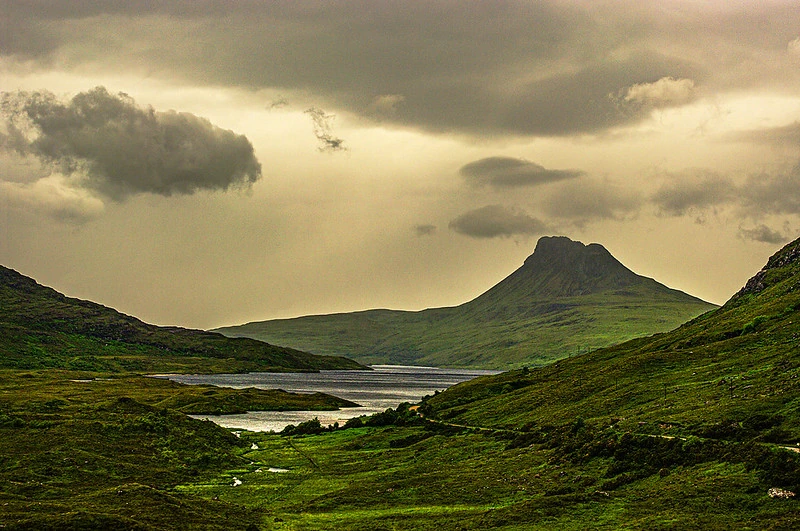 Stac Pollaidh by Images by Brian
